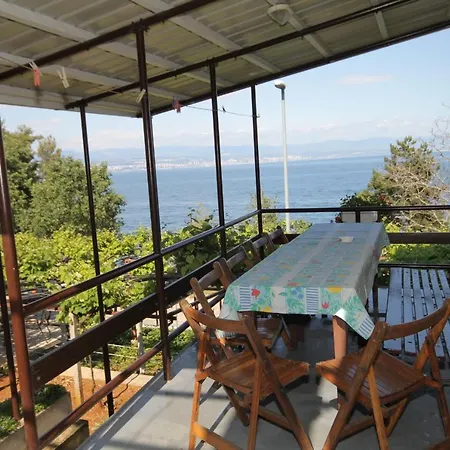 By The Sea Medveja, Opatija - 7775 Gasthof 3*